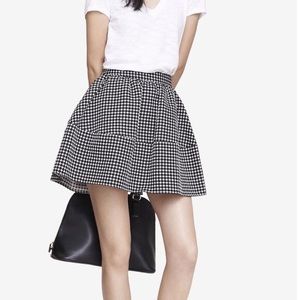 EXPRESS polka dot black & white mini skirt size 00